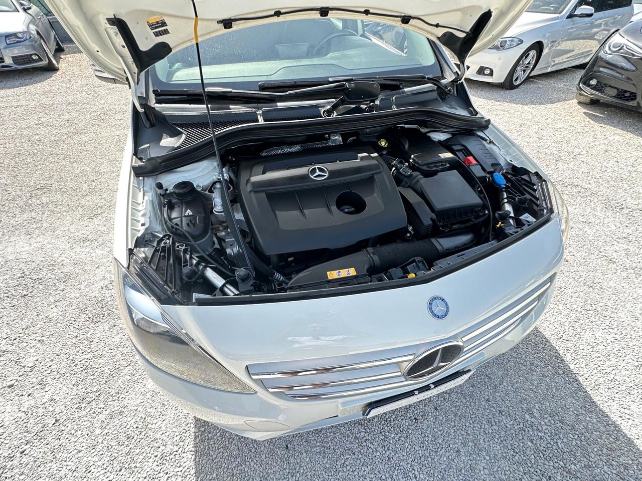 Mercedes-Benz B 180 CDI 110 cv 100.994 km unico proprietario