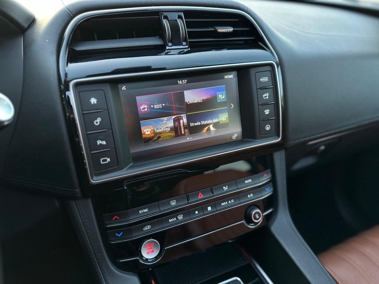 Jaguar F-Pace 2.0 D 240 CV AWD aut. Portfolio