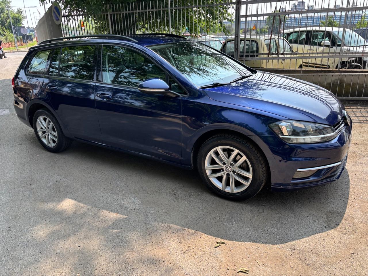 Volkswagen Golf Variant 1.6 TDI 115 CV Highline BlueMotion Technology