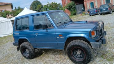 Mitsubishi Pajero Molle posteriori