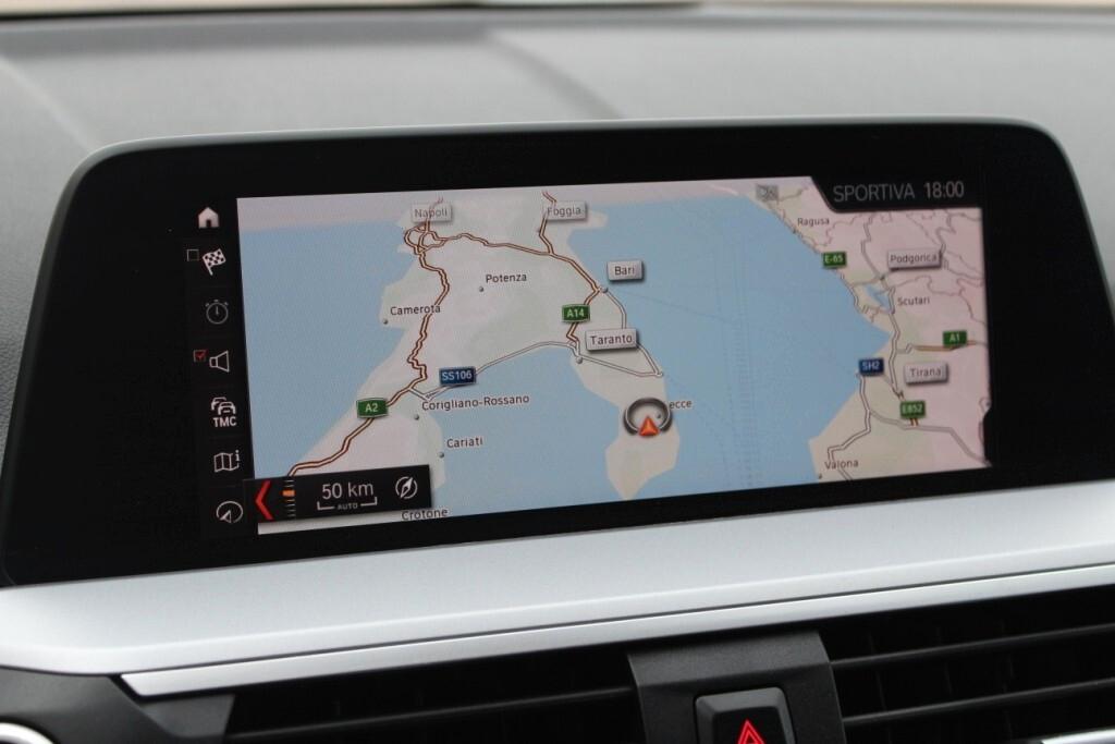 BMW X3 sdrive 18d 150CV *CARPLAY *VOLANTE-M