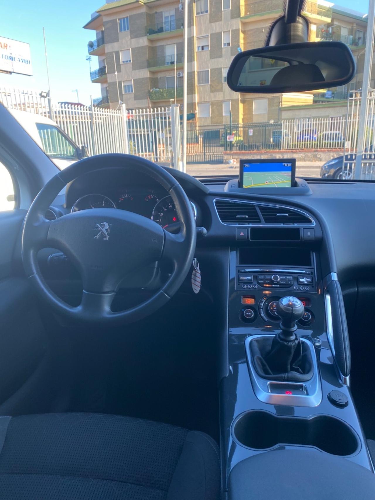 Peugeot 3008 1.6 HDI Fine 2016 Full Navi Led