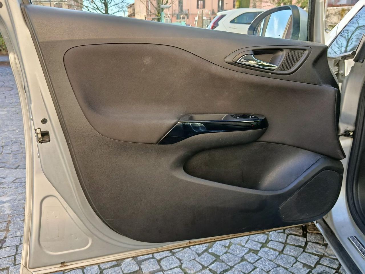 Opel Corsa B-Color 1.2 #9179