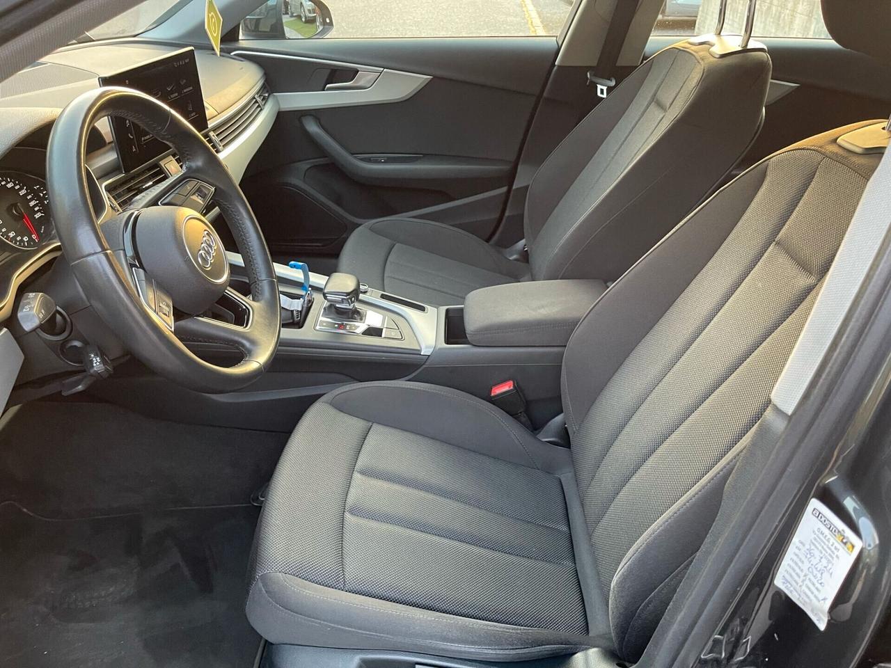 Audi A4 2.0 TDI 30 TDI/136 CV S tronic Business Advanced Hybrid