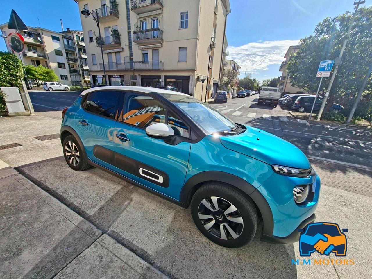 Citroen C3 1.2 neo patentati - unico proprietario perfetta !