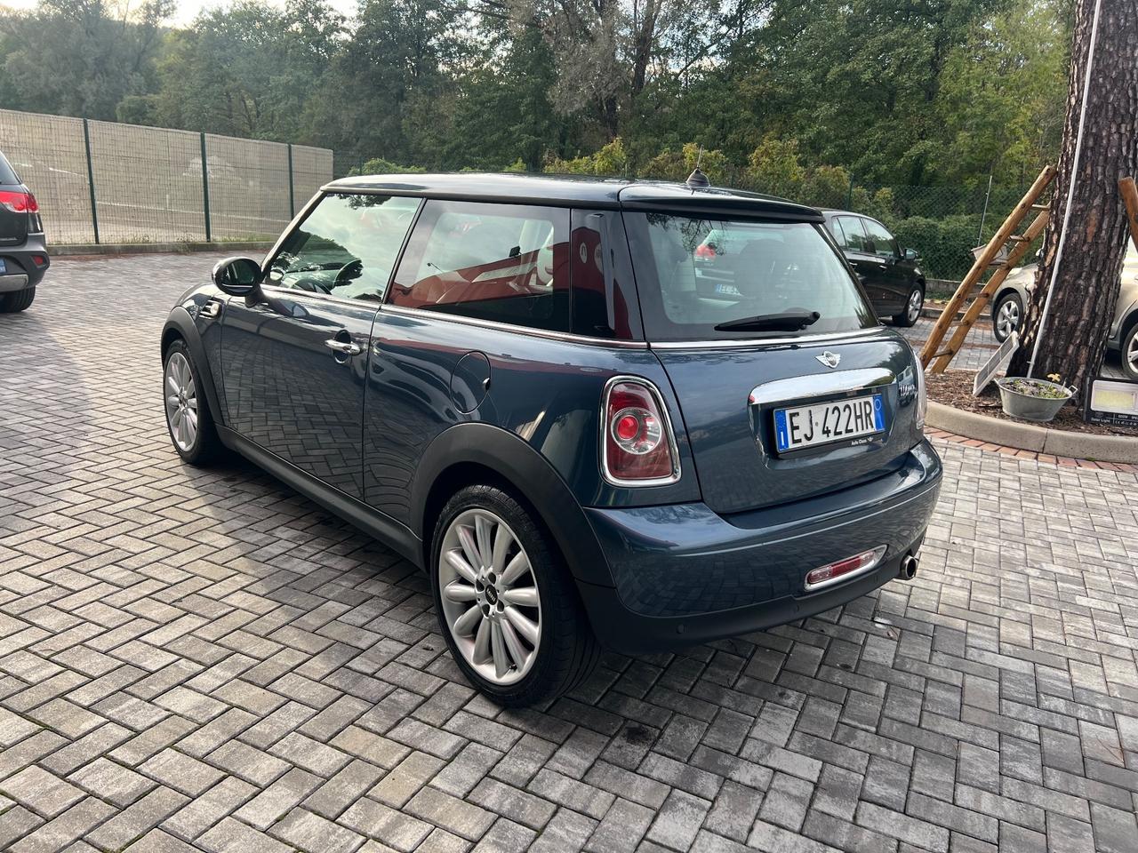 Mini 2.0 16V Cooper D Automatica - NEOPATENTATI