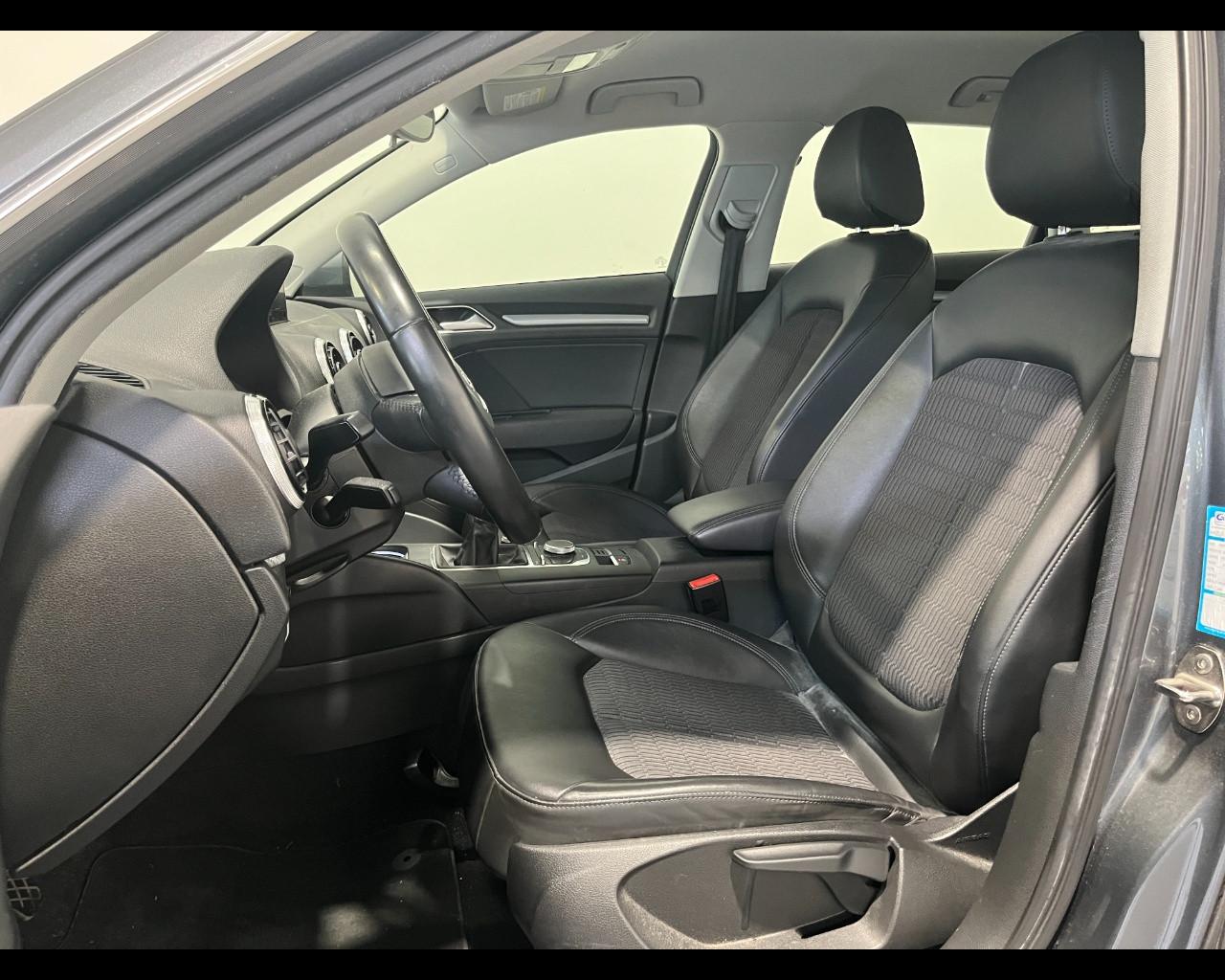 AUDI A3 SPORTBACK 1.6 TDI AMBITION