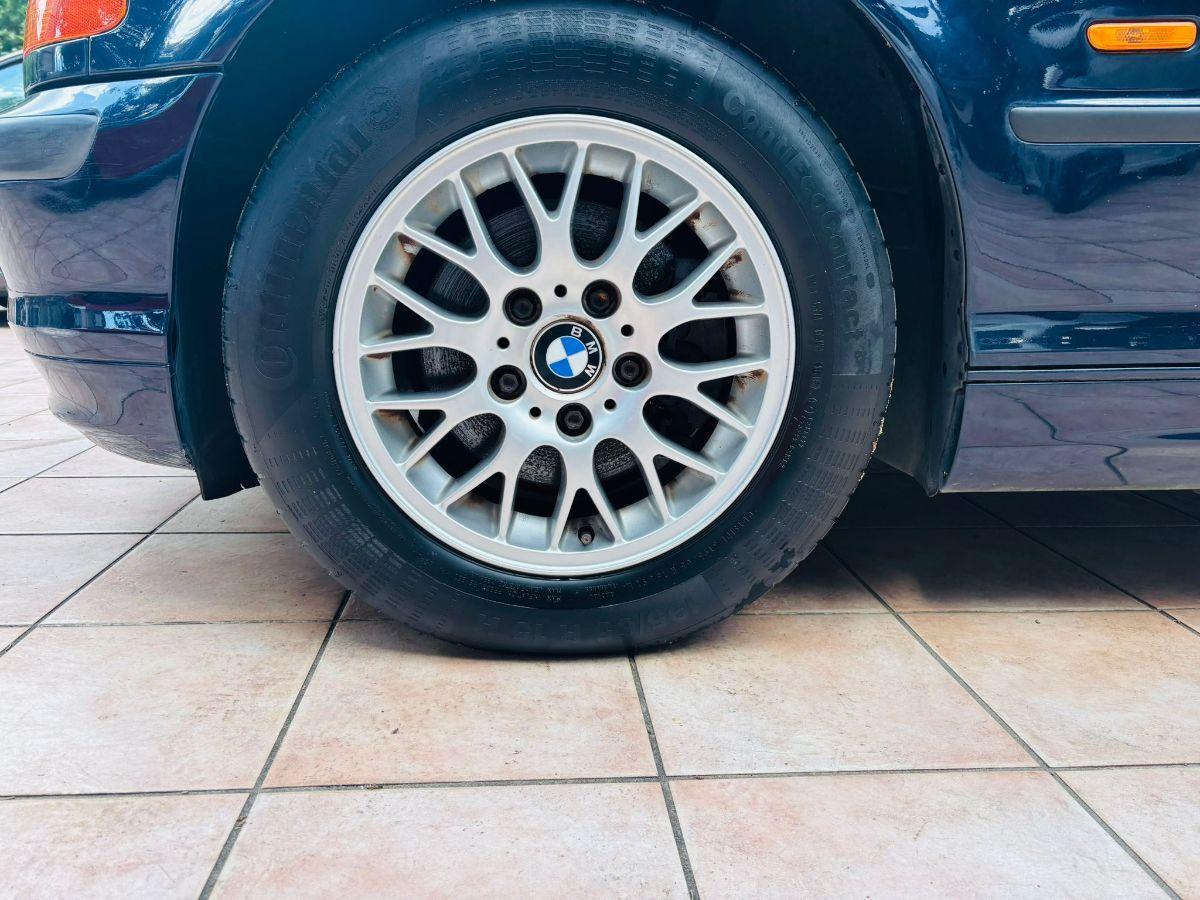 BMW - Serie 3 - 318i 4 porte