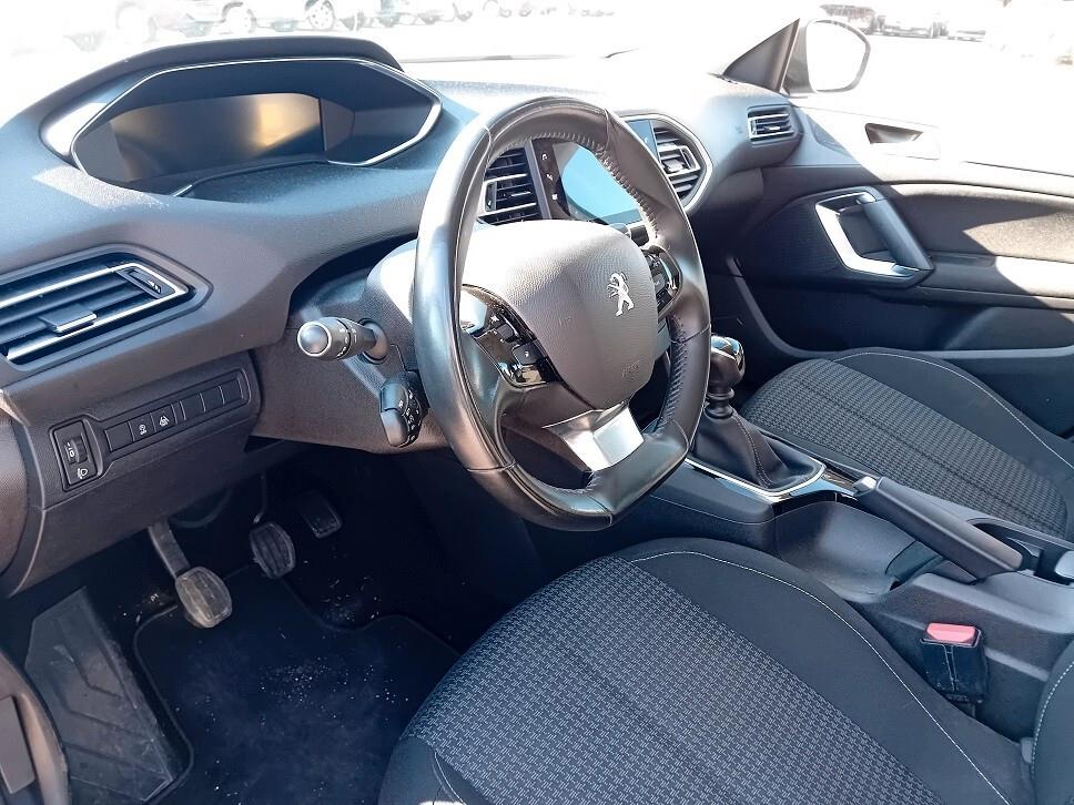 Peugeot 308 BlueHDi 130 S&S SW Business