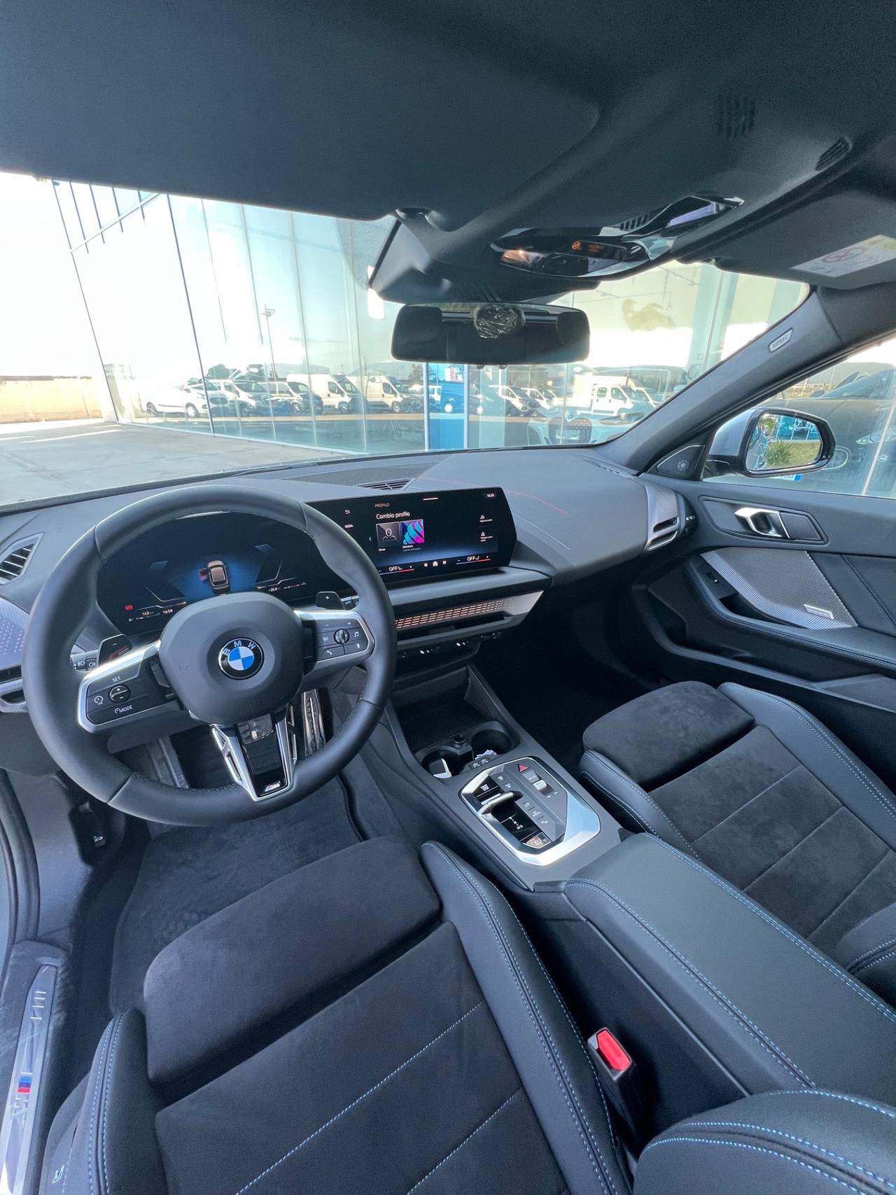 Bmw 118d MSport Pro possibilità noleggio no scoring