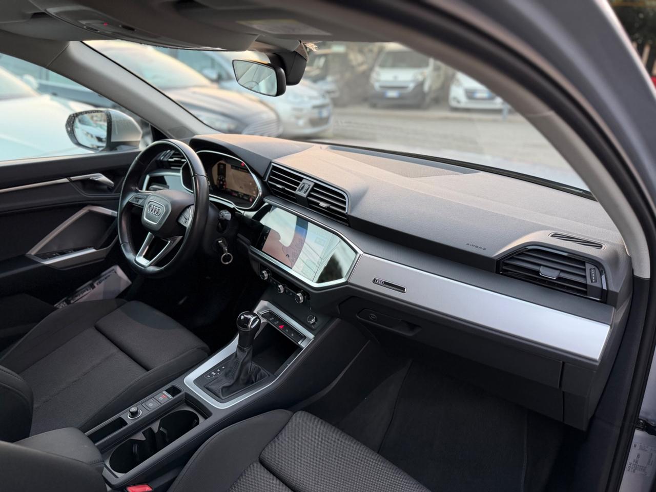 Audi Q3 35 TDI S tronic Km Certificati IVA Esposta