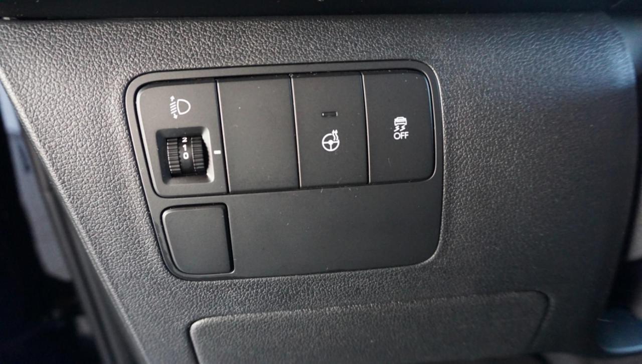 Hyundai STARIA 2.2 MT 2WD 9 posti Wagon