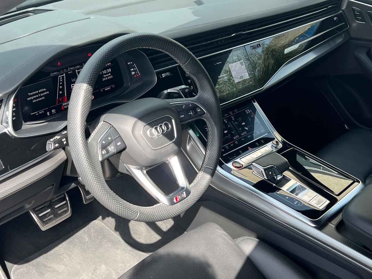 Audi RS Q8 4.0 mhev possibilità noleggio no scoring