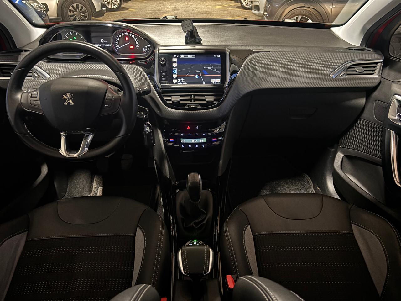 Peugeot 2008 1.2 PureTech Turbo 110 S&S Allure