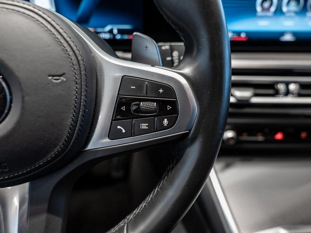 BMW 320d Touring Pacchetto M-Sport SHZ NAVI LED