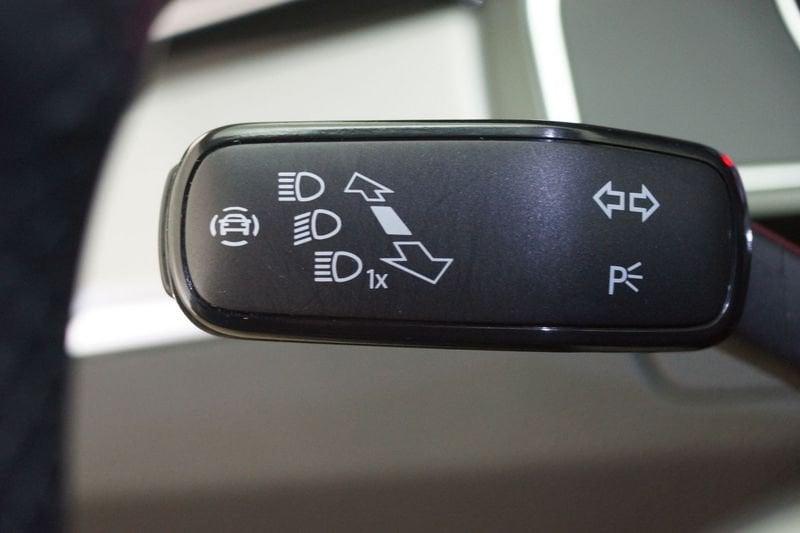 Volkswagen Passat 2.0 TDI SCR EVO 110kW Business DSG