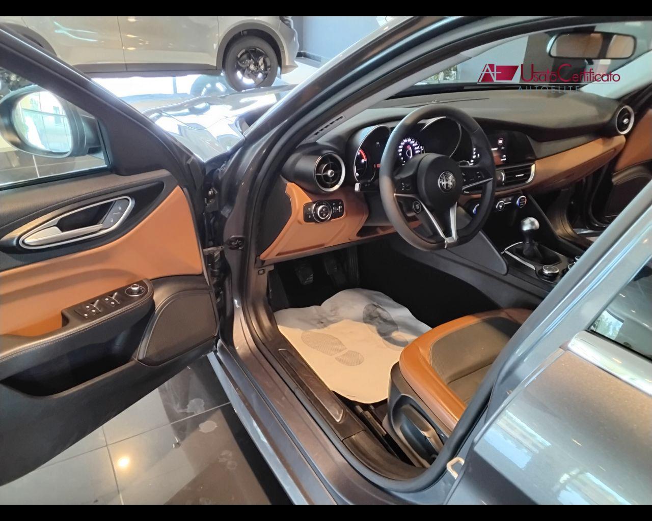 ALFA ROMEO Giulia 2.2 Turbodiesel 180 CV Super