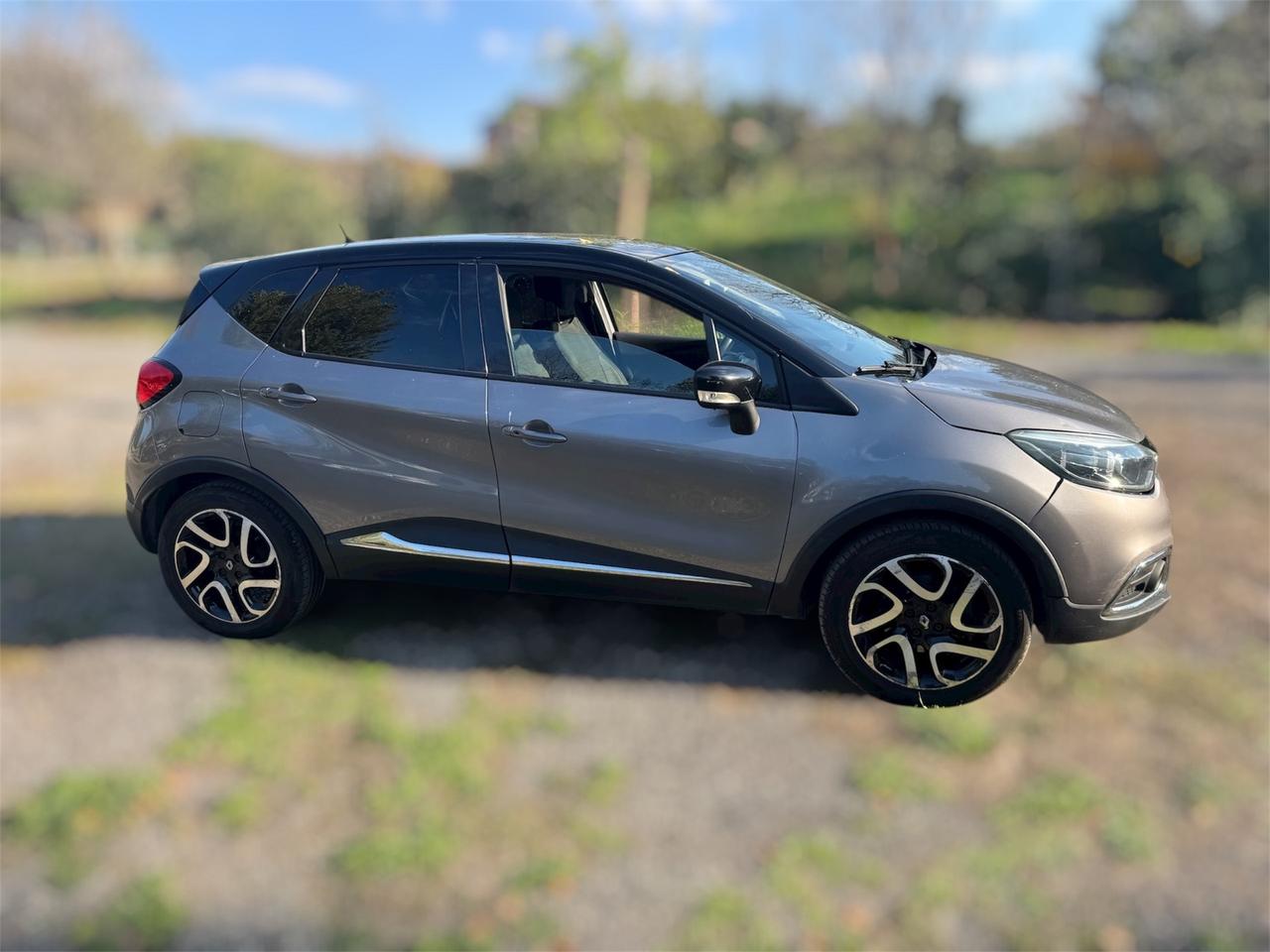 Renault Captur 1.5 dci diesel - 2104