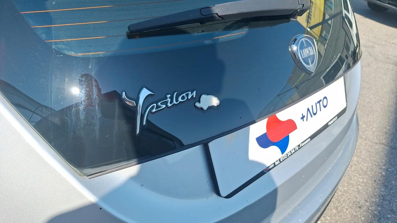 Lancia Ypsilon 1.2 69 CV 5 porte Elefantino