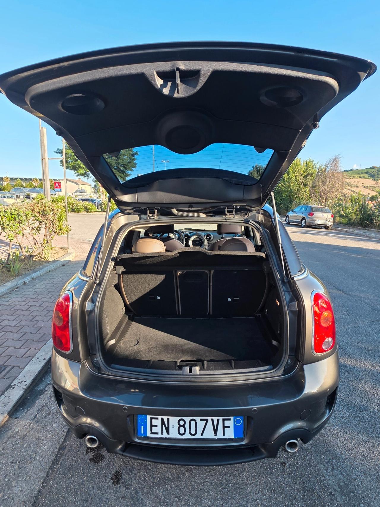 Mini Cooper SD Countryman John Works Automatico full