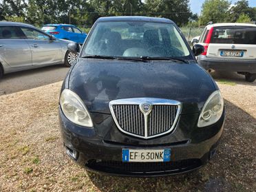 Lancia Ypsilon 1.3 MJT 75 CV Unyca 55kw