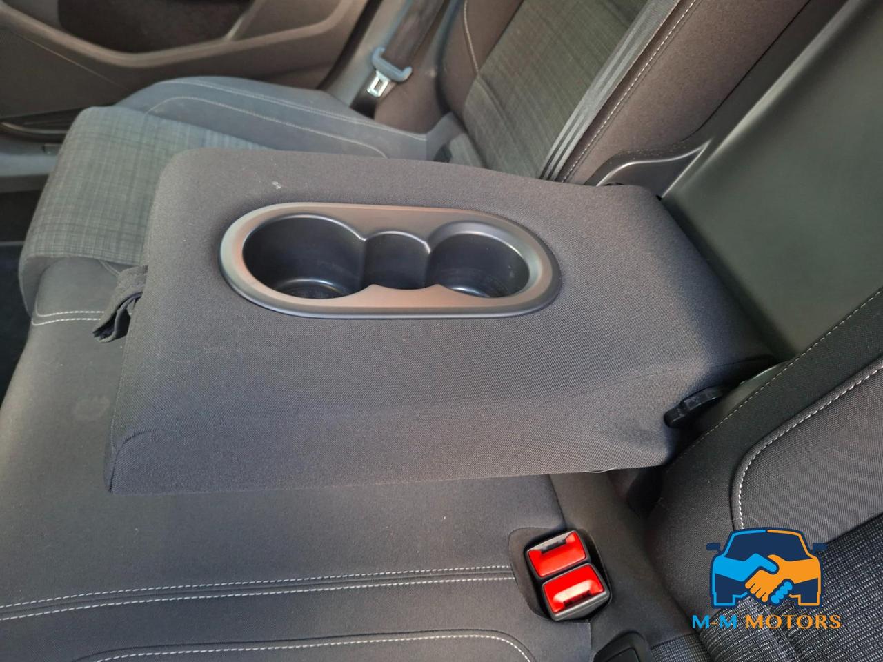 Volkswagen Passat Variant 2.0 tdi Business 150cv dsg