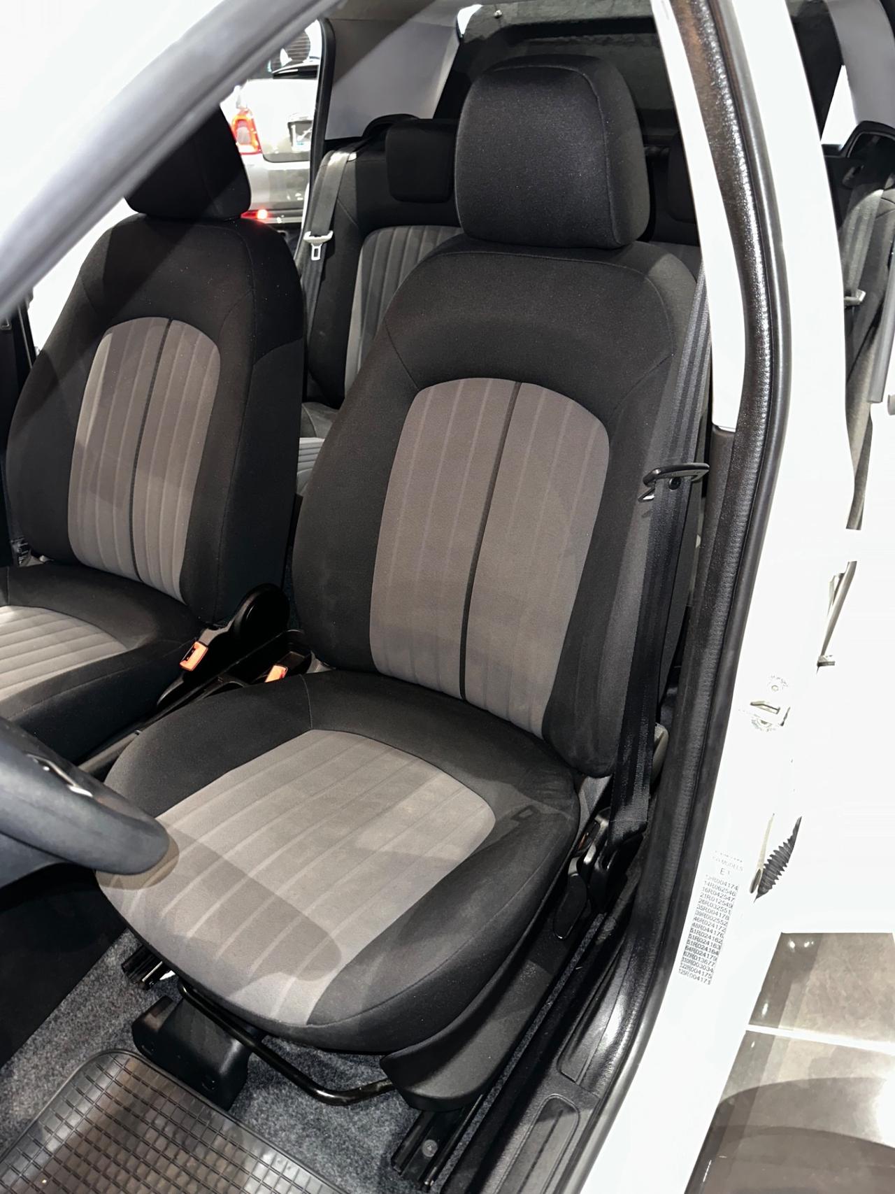 Fiat Punto 1.4 8V 5 porte Easypower Street