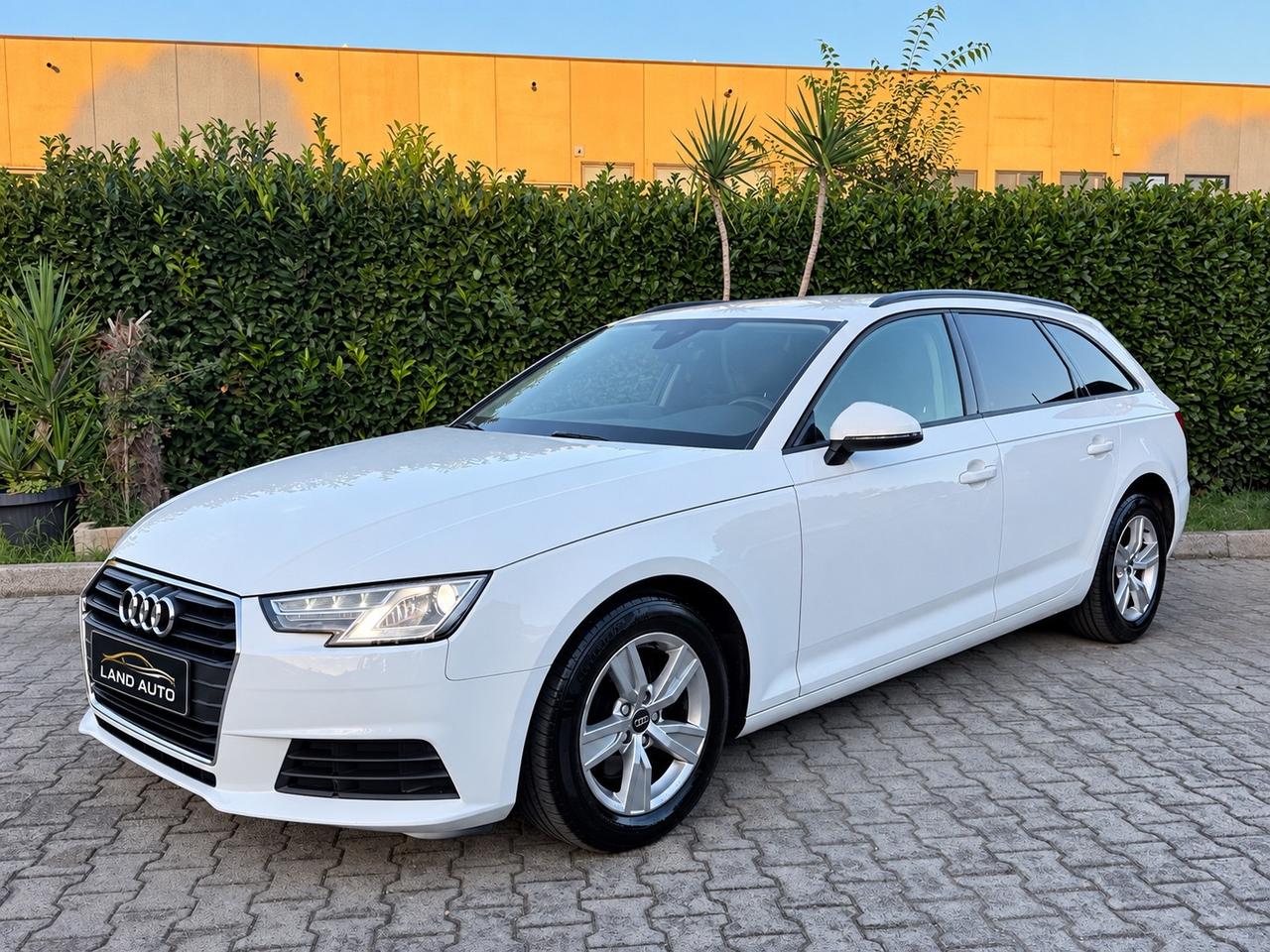 Audi A4 2.0 TDI 150 CV ULTRA EURO6