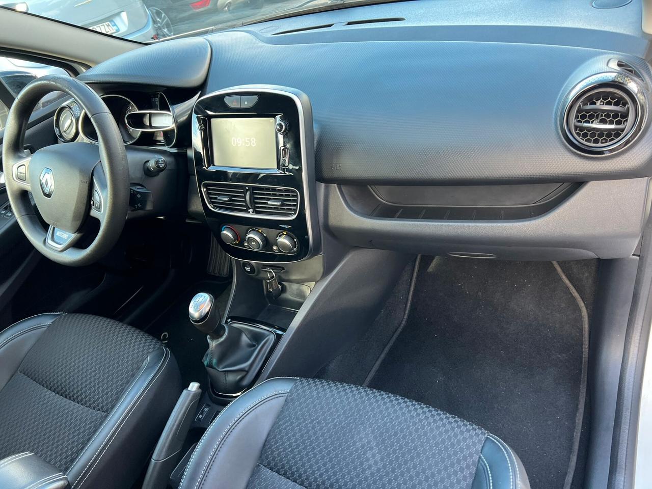 Renault Clio TCe 12V 90 CV GPL 5 porte Moschino Intens