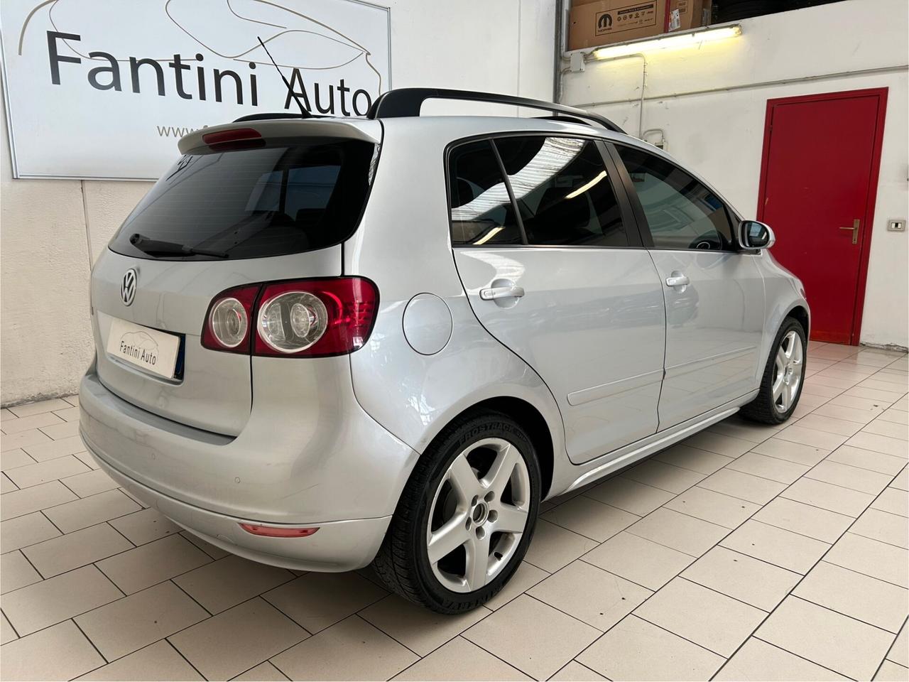 Volkswagen Golf Plus Comfortline 1.6-Ok Neopatent-Dettagli in Bio