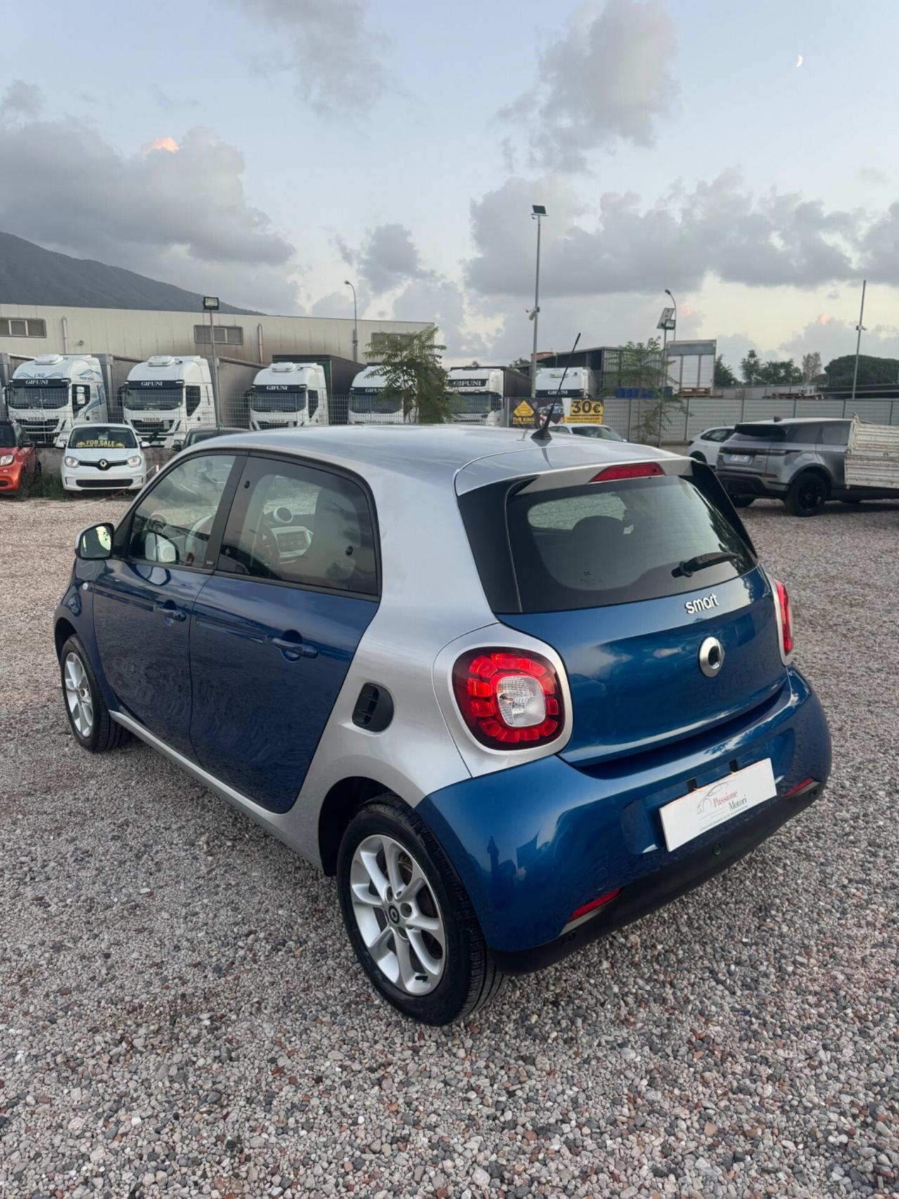 Smart ForFour 70 1.0 Passion