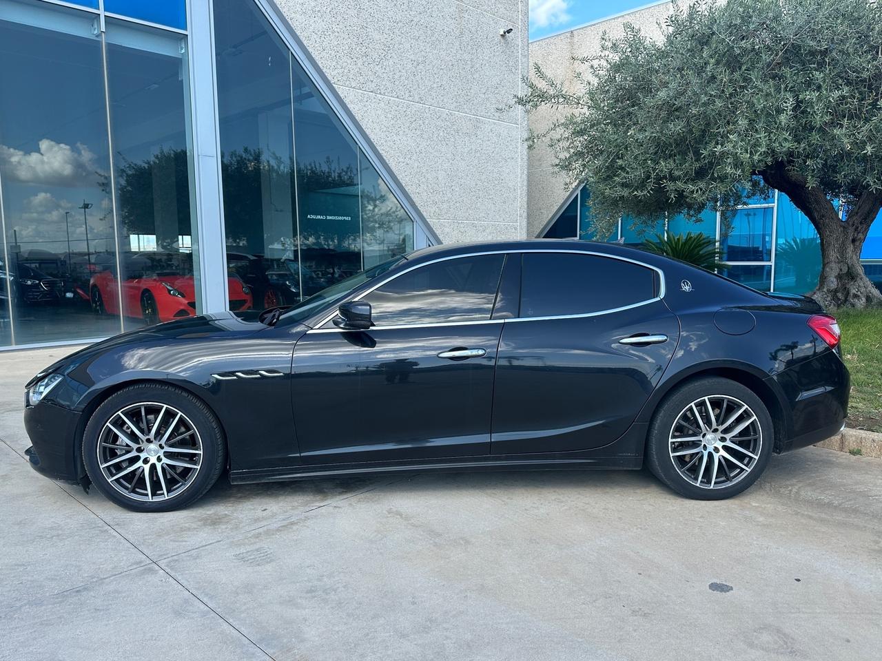 Maserati Ghibli 3.0 V6 275cv auto