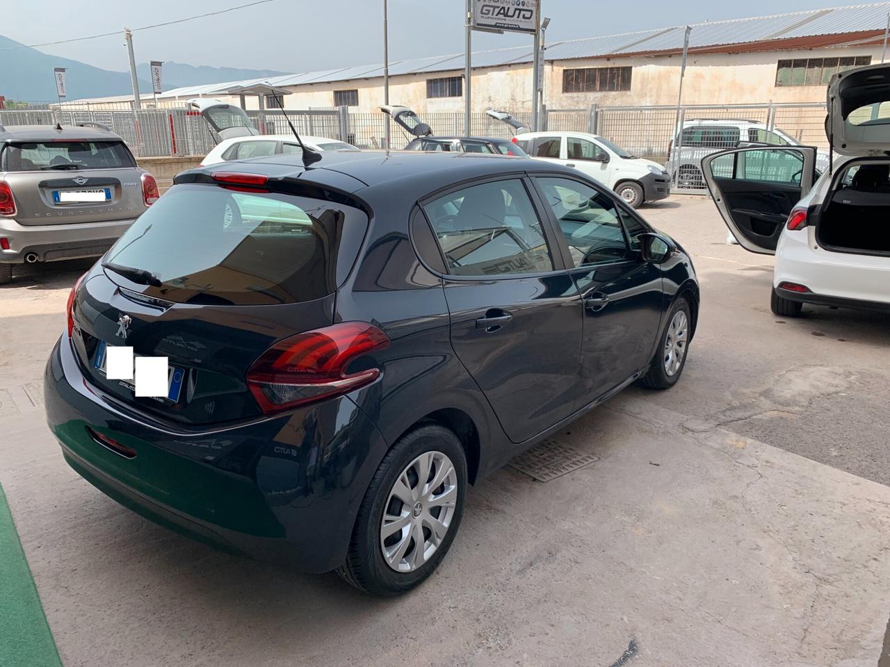 Peugeot 208 100CV E6 86.600Km