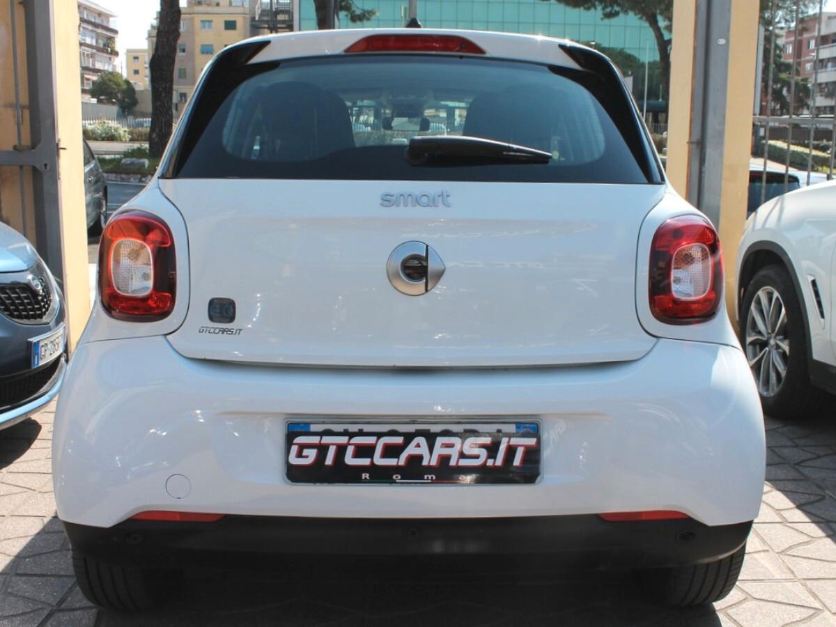 Smart ForFour EQ Passion Pdc Apple/Android UNIPRO IVA DEDUCIBILE