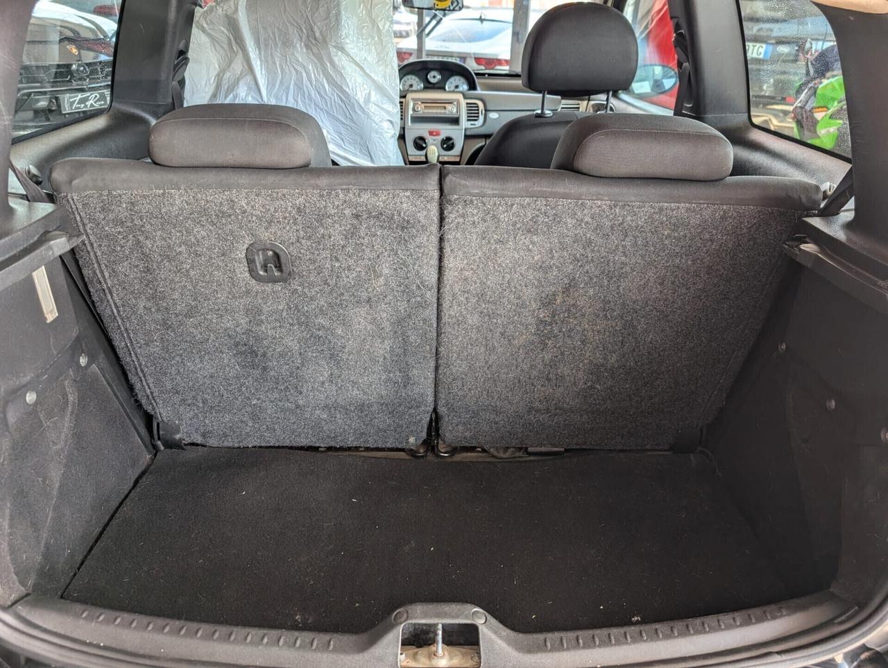 Lancia Ypsilon 1.3 DIESEL 75 CAVALLI