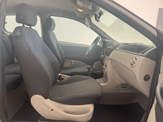 FIAT Punto 1.2 16V 3 porte Dynamic