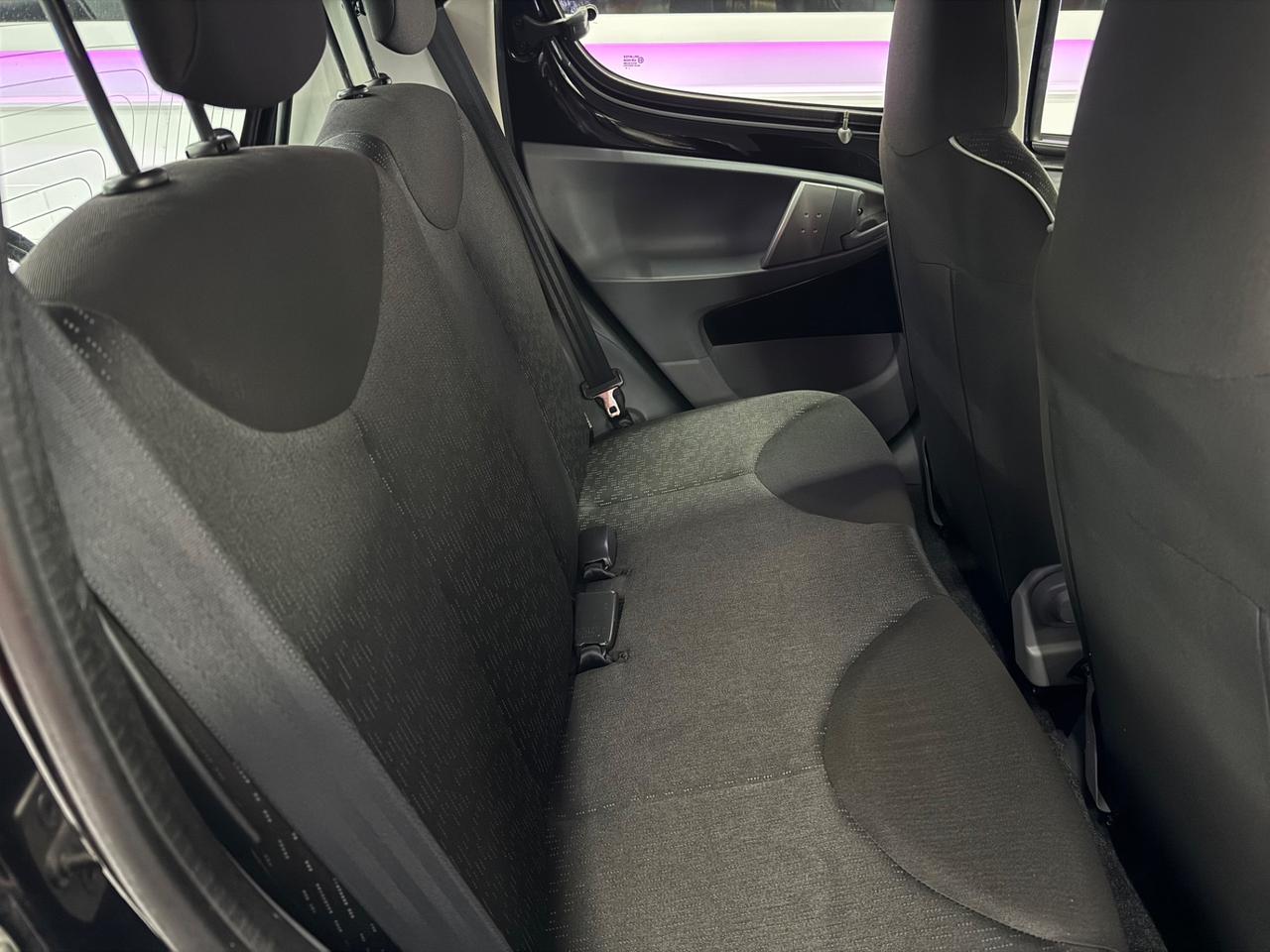 Peugeot 107 1.0 68CV 5p. Full Opt