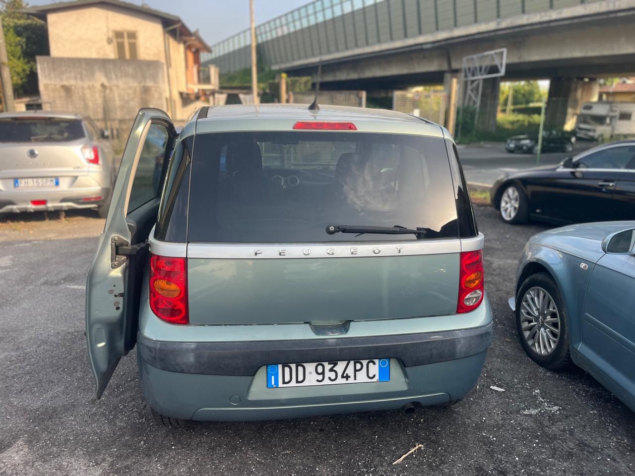 Peugeot 1007 1.4 HDi