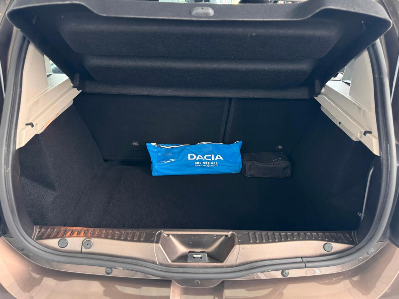 Dacia Sandero Stepway 1.0 TCe 100CV ECO-G 15th Anniversary