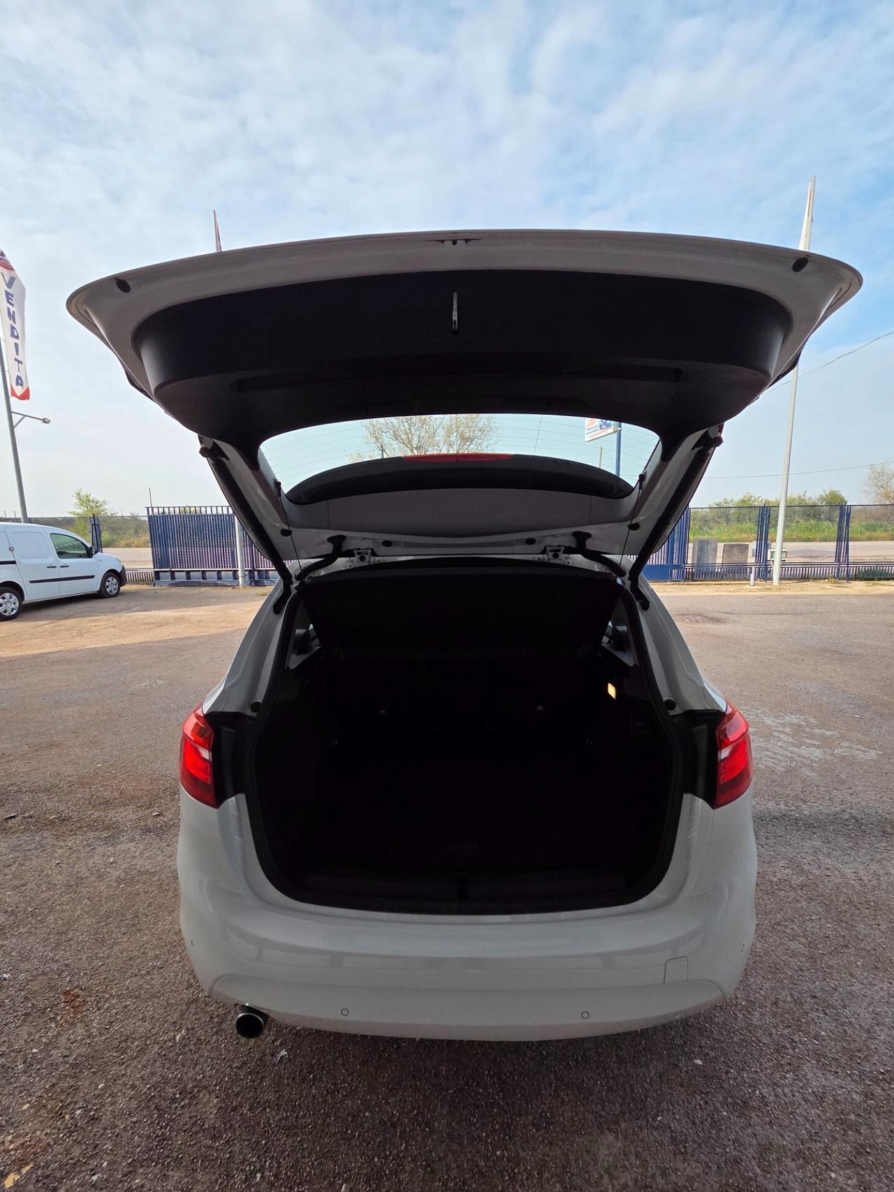 Bmw 216 216d Active Tourer Advantage