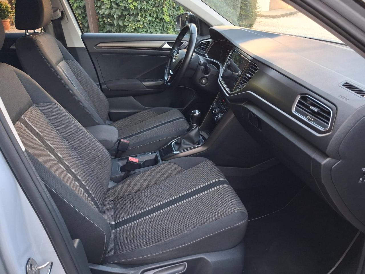 Volkswagen T-Roc 1.6 tdi Style