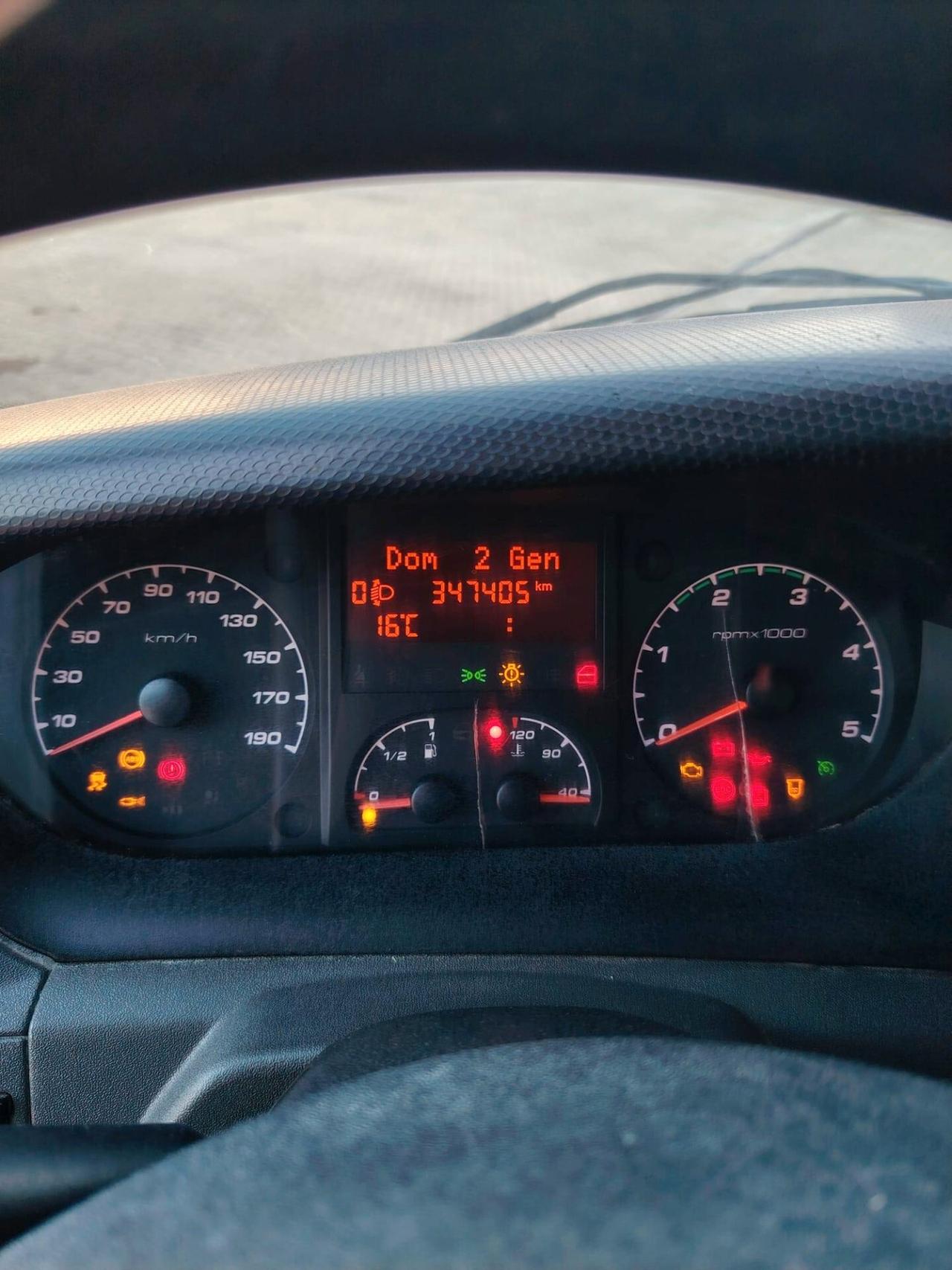 Iveco Daily 35 S15 doppia cabina 7 posti