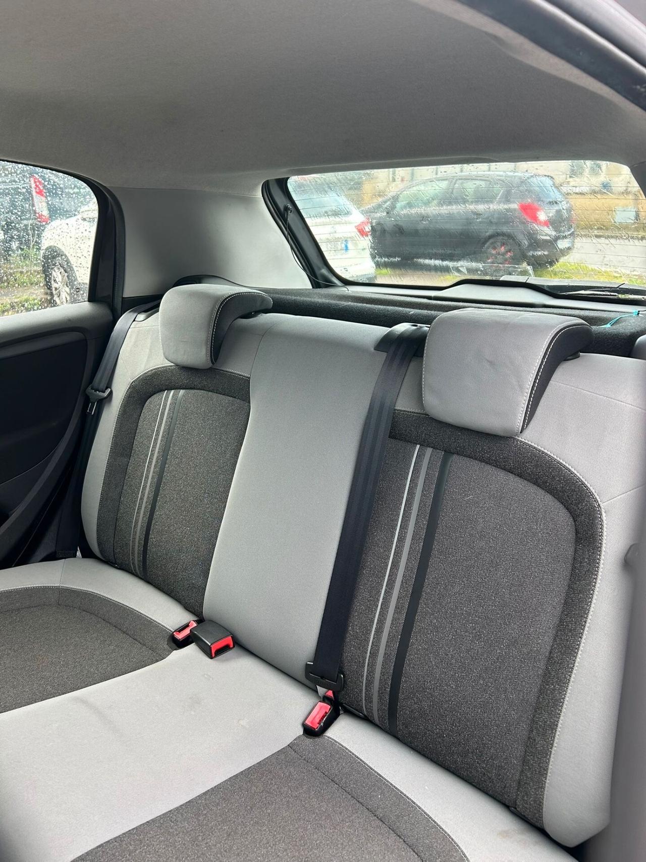 Fiat Punto 1.4 8V 5 porte Natural Power Lounge