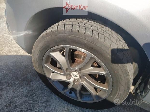 CITROEN C-Crosser