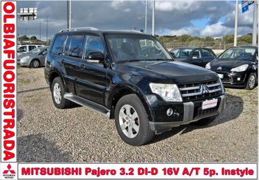 Mitsubishi Pajero 3.2 DI-D 16V aut. 5p intense