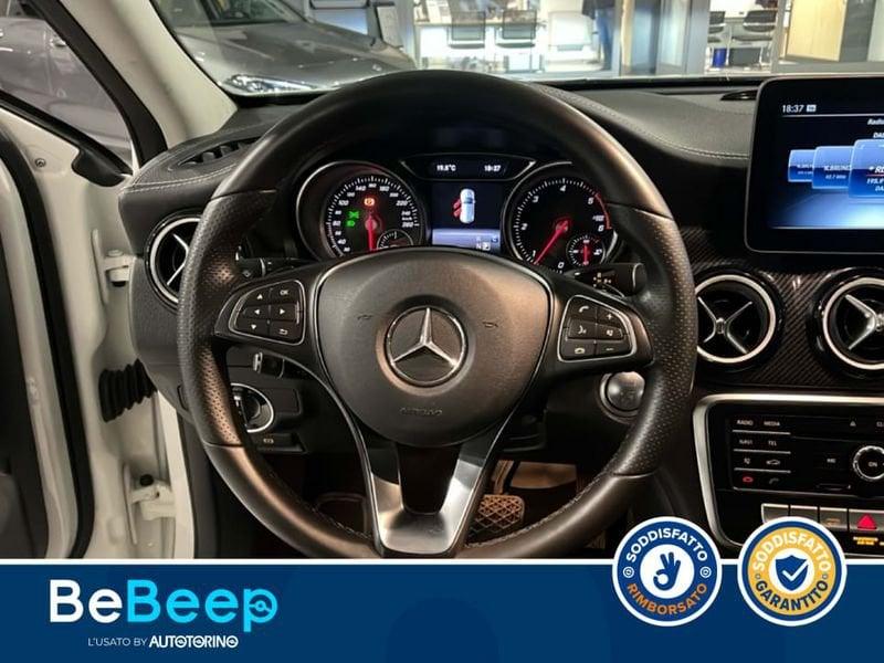 Mercedes-Benz GLA 200 D NIGHT EDITION AUTO