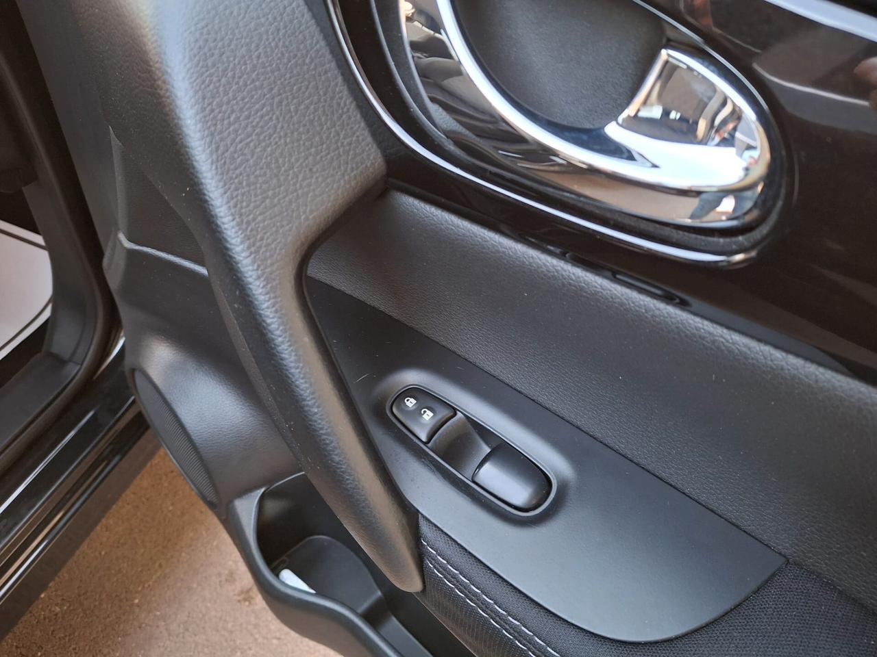 Nissan Qashqai 1.5 dCi Tekna