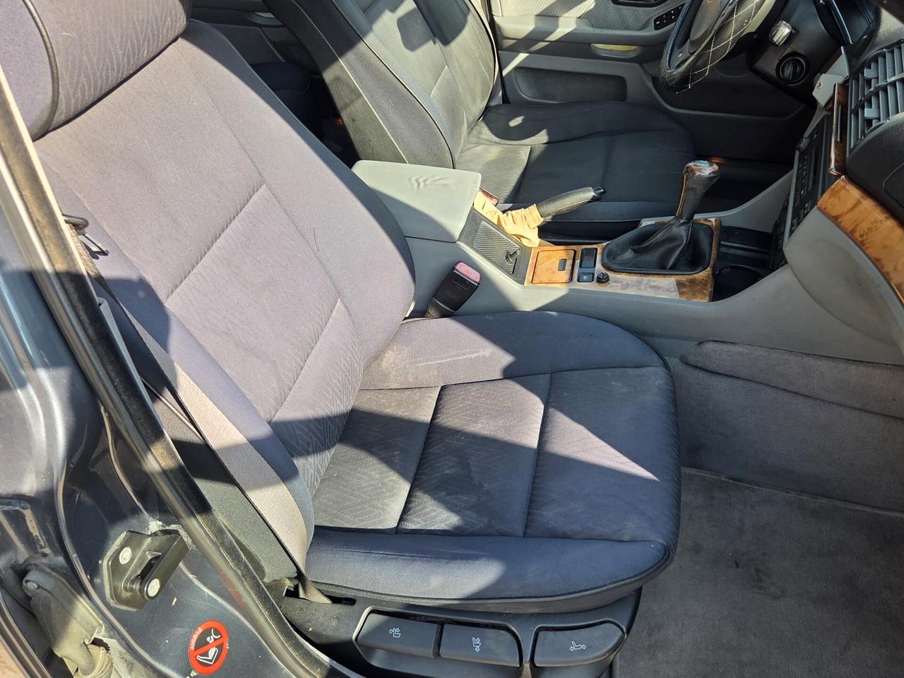 Bmw 525 TDS E39 BERLINA FUTURA -ASI \CRS-