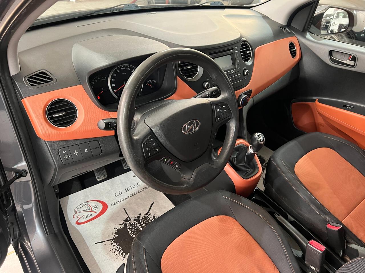 Hyundai i10 1.2 65 CV - STYLE - 2015