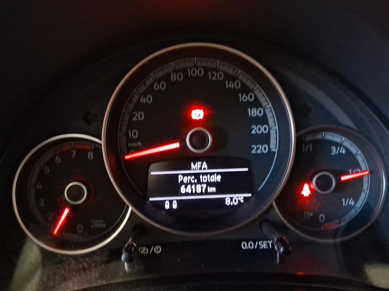 Volkswagen up! 1.0 75 CV 5p. cross BlueMotion Technology ASG